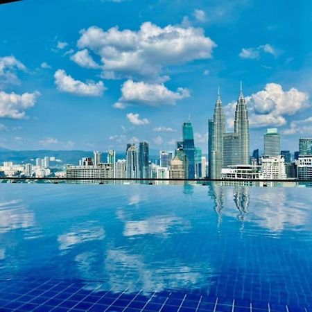 Apartamento The Luxe Colony Klcc By Sky Pool Kuala Lumpur Exterior foto