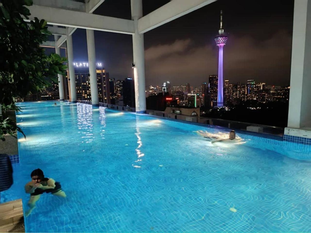Apartamento The Luxe Colony Klcc By Sky Pool Kuala Lumpur Exterior foto
